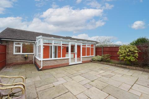 3 bedroom bungalow for sale, Oakdene Avenue,  Warrington, WA1