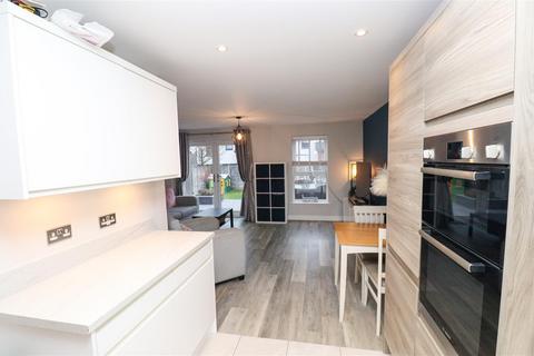 2 bedroom house for sale, Redfields Meadow, Church Crookham GU52