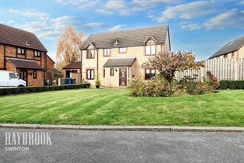 3 bedroom detached house for sale, Lynwood Drive, mexbrough