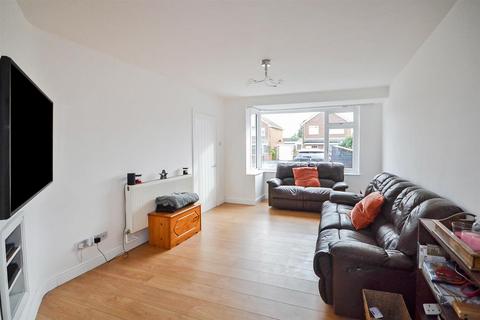 3 bedroom house to rent, Cromarty Road, Stamford, Lincs