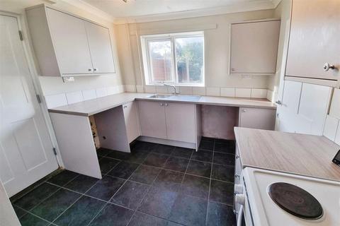 3 bedroom semi-detached house for sale, Kesteven Road, Stamford