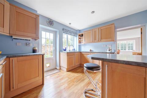 4 bedroom semi-detached house for sale, Church Street, Boughton Monchelsea, Maidstone