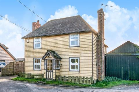 3 bedroom detached house for sale, Pye Corner, Ulcombe, Maidstone