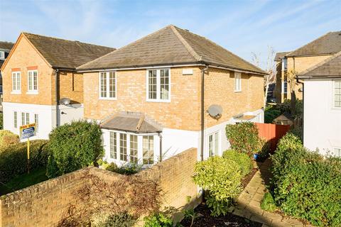 4 bedroom detached house for sale, Fennel Close, Maidstone