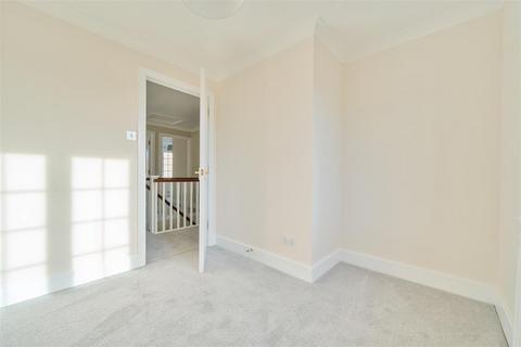 4 bedroom detached house for sale, Fennel Close, Maidstone