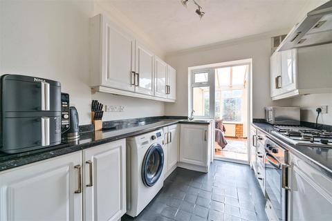 3 bedroom end of terrace house for sale, Hatherall Road, Maidstone