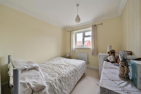 2 bedroom end of terrace house for sale, The Chantry, Headcorn, Ashford