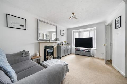 2 bedroom terraced house for sale, Sissinghurst Drive, Maidstone