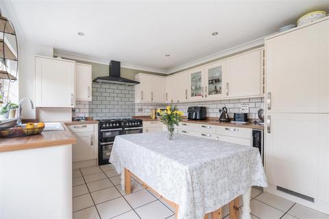 3 bedroom end of terrace house for sale, Elder Close, Kingswood, Maidstone