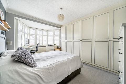 4 bedroom semi-detached house for sale, Ryecroft Avenue, Twickenham, TW2