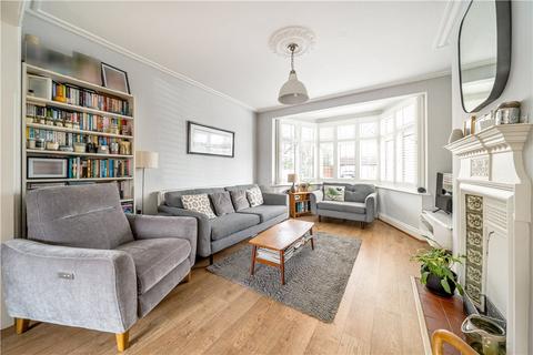40 Ryecroft Avenue, Twickenham, TW2 6HR