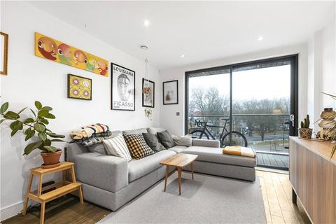 1 bedroom apartment for sale, Essex Wharf, London, E5