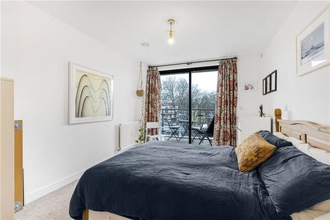 1 bedroom apartment for sale, Essex Wharf, London, E5