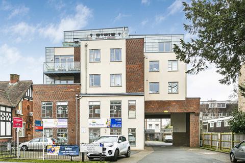 2 bedroom apartment for sale, Guildford Road, Woking, Surrey, GU22