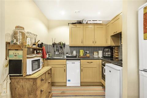 1 bedroom apartment for sale, Harry Zeital Way, London, E5