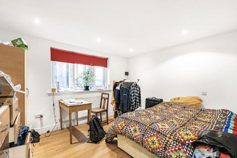18 Richardson Road, London, E15 3BB