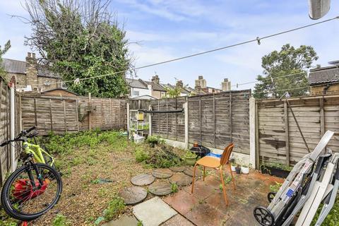 18 Richardson Road, London, E15 3BB