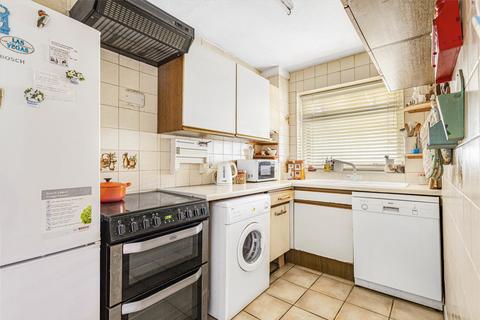 3 bedroom end of terrace house for sale, Peregrine Road, Sunbury-on-Thames, Surrey, TW16