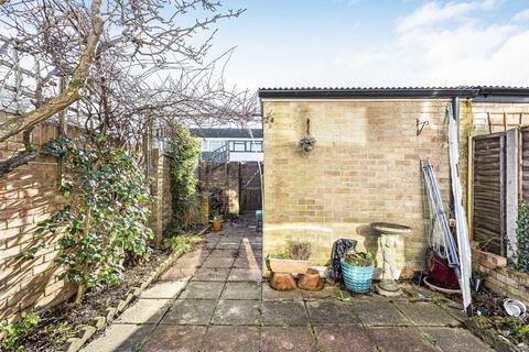100 Peregrine Road, Sunbury-on-thames, TW16 6JP