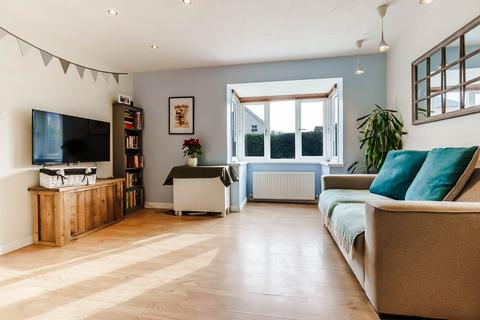 1 bedroom end of terrace house for sale, Woodhead Drive, Cambridge, CB4