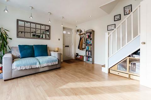 1 bedroom end of terrace house for sale, Woodhead Drive, Cambridge, CB4