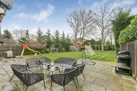 Ivy House Oak End Way, Woodham, Addlestone, KT15 3DT