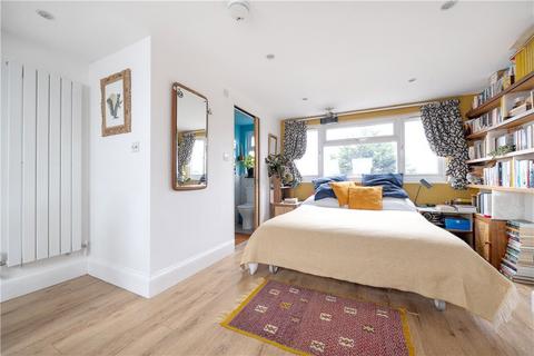 3 bedroom end of terrace house for sale, Alfred Road, Belvedere