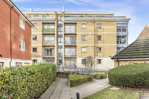 2 bedroom apartment for sale, Sherwood Gardens, London, E14