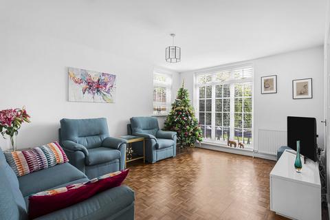 3 bedroom end of terrace house for sale, Mulberry Trees, Shepperton, Surrey, TW17