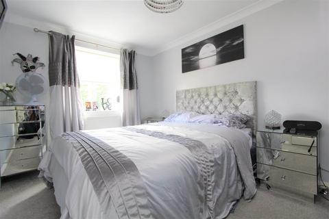 3 bedroom maisonette for sale, Marshall Parade, Woking GU22