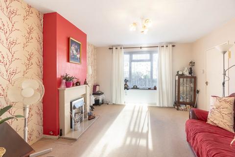 3 bedroom semi-detached house for sale, Rawlyn Close, Cambridge, CB5