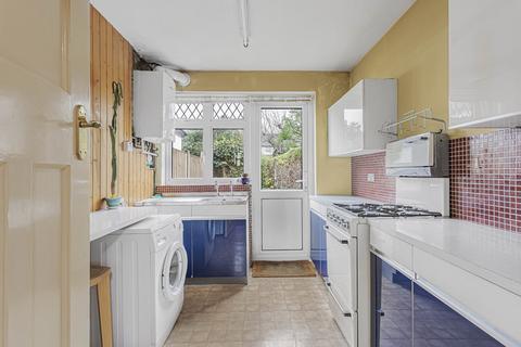 3 bedroom terraced house for sale, Hall Farm Drive, Whitton, Twickenham, TW2