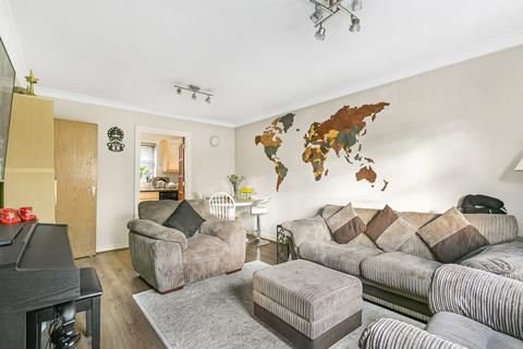 2 bedroom apartment for sale, International Way, Sunbury-on-Thames, Surrey, TW16