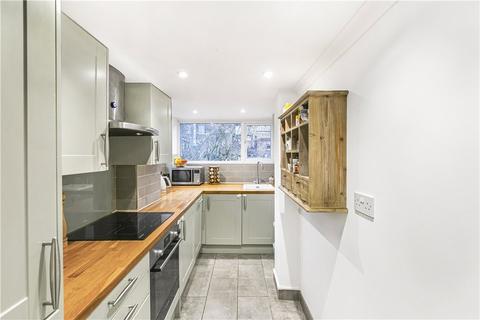 3 bedroom apartment for sale, Norroy Road, London, SW15