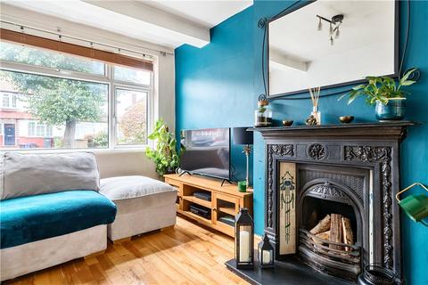 95 Wills Crescent, Hounslow, TW3 2JE