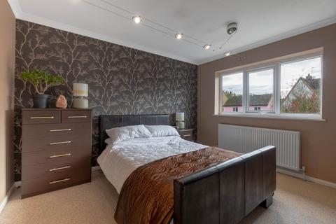 16 Mill Road, Lode, Cambridge, CB25 9EN