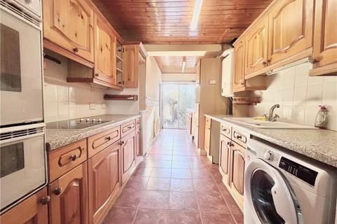 83 Hall Farm Drive, Twickenham, TW2 7PG