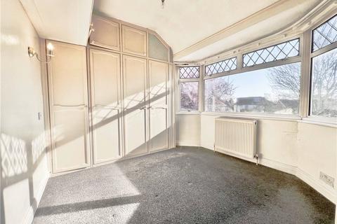 83 Hall Farm Drive, Twickenham, TW2 7PG