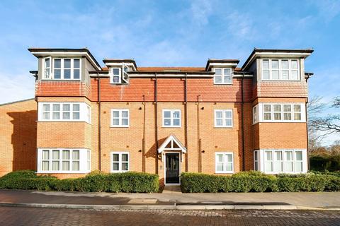 2 bedroom apartment to rent, Waterside Lane, Sandhurst GU47