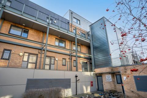 30 Flamsteed Close, Cambridge, CB1 3FD