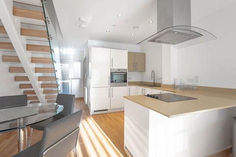 30 Flamsteed Close, Cambridge, CB1 3FD