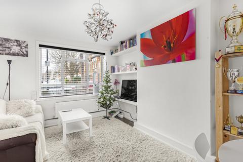 1 bedroom apartment for sale, Carlton Road, Chiswick, London, W4