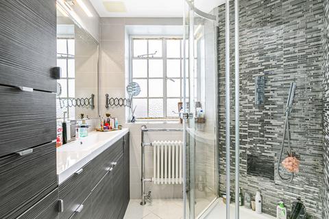 43 Richmond Hill Court, Richmond, TW10 6BE
