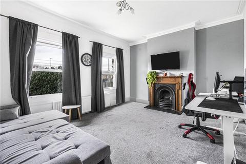 2 bedroom apartment for sale, Dagnall Park, London, SE25