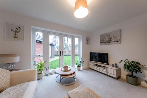 3 bedroom detached house for sale, Mulberry Avenue, Aston