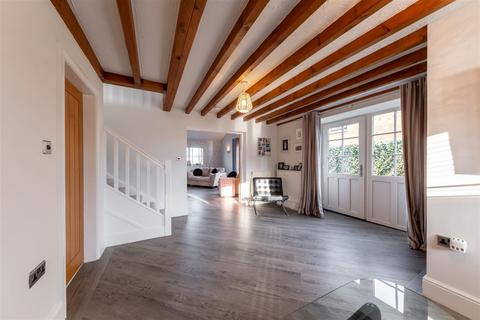 4 bedroom barn conversion for sale, Cholmondeston Road, Calveley