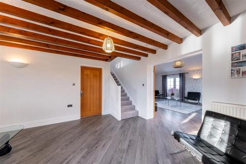 4 bedroom barn conversion for sale, Cholmondeston Road, Calveley