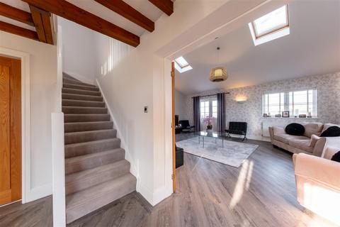 4 bedroom barn conversion for sale, Cholmondeston Road, Calveley