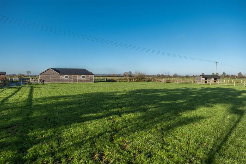 3 Calveley Green Barns-009.jpg