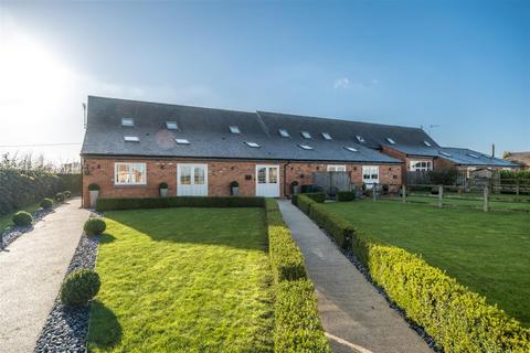 4 bedroom barn conversion for sale, Cholmondeston Road, Calveley